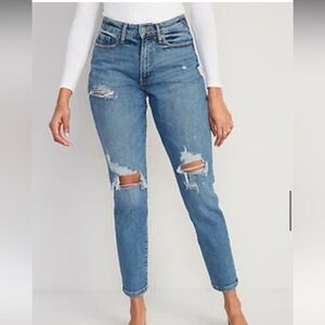 Women’s Curvy High Waisted OG Straight Ripped Jeans. Old Navy NWT